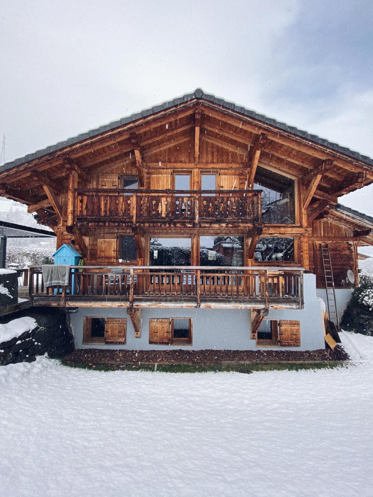 Вілла Grand Chalet A La Montagne Бур-Сен-Морис Екстер'єр фото